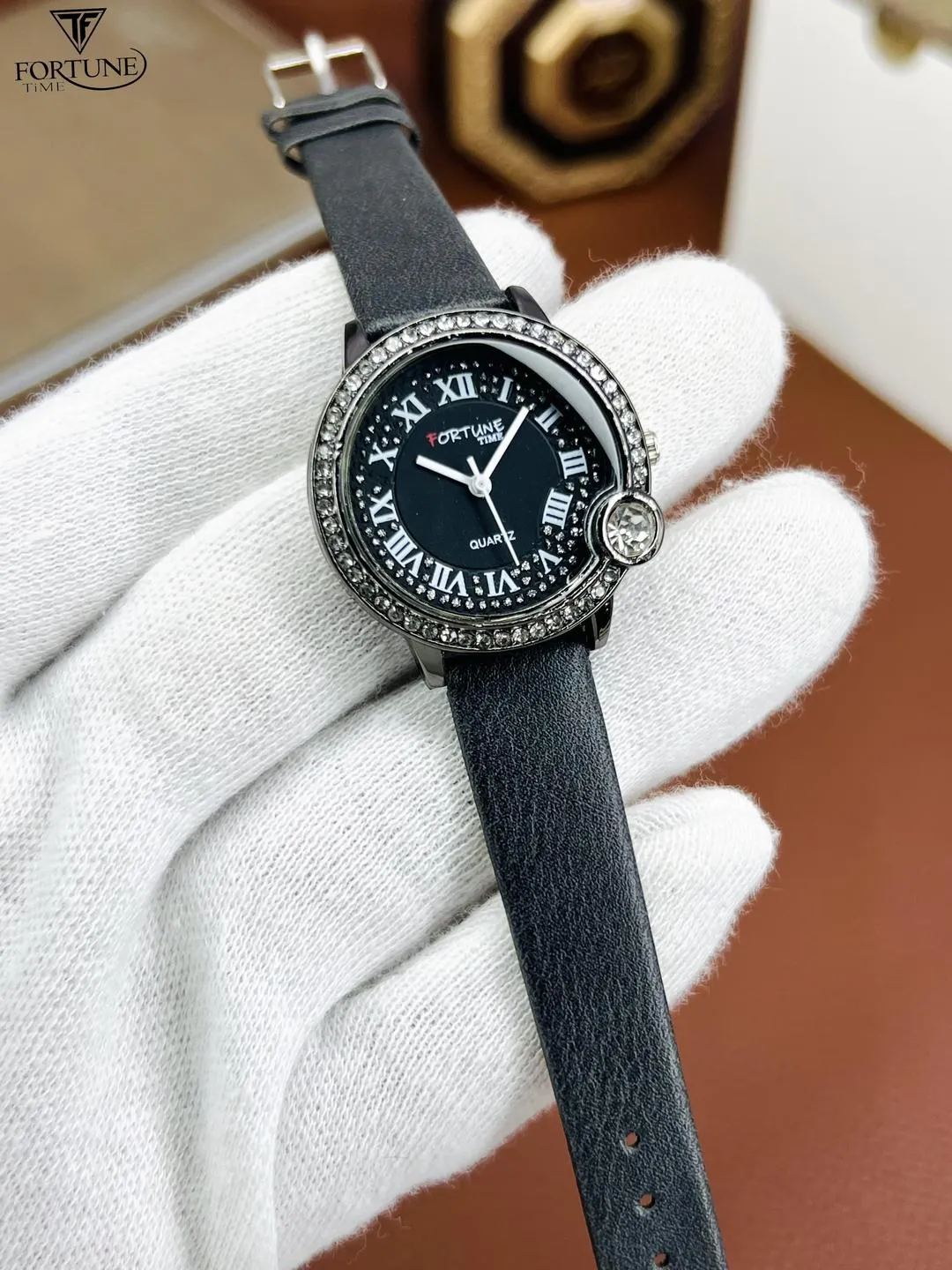 Timeworth Ladies Classic Watch with Leather Strap – Elegant Dial | Multiple Colors Available
