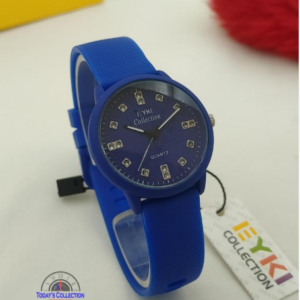 Blue Rubber Strap Watch for Men Casual Trendy Design
